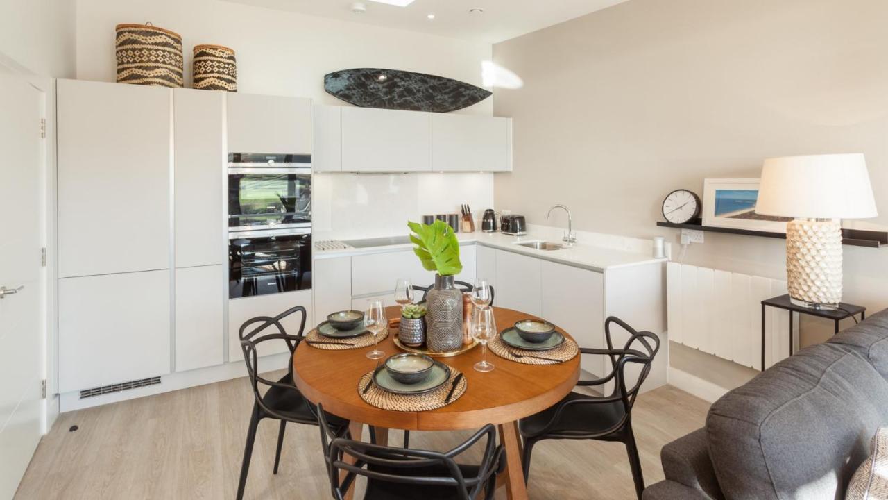 2 Woolacombe West - Luxury Apartment At Byron Woolacombe, Only 4 Minute Walk To Woolacombe Beach! Exterior foto